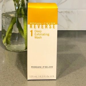 Rodan + Fields Exfoliating Facewash